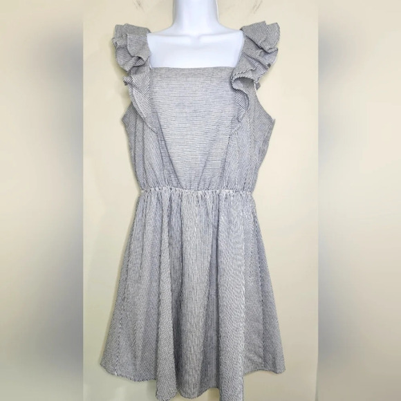 Andree By Unit Dress Women's Size M Blue White Stripe Ruffle Sleeveless - Picture 1 of 8